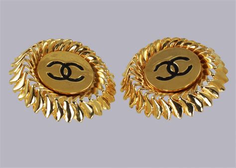 chanel vintage clip on earrings authenticity|classic Chanel inspired earrings.